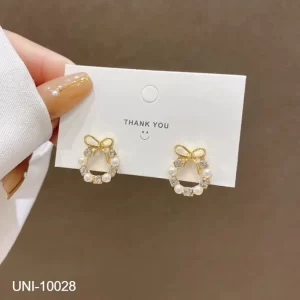 UNI-10028 - Bow Pearl Wreath - Earring